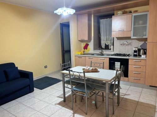 virtuve, Residence San Martino Appartamento mini in Colle d' Anchise