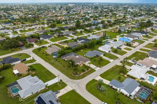 Villa Serenity NOW is the picture-perfect PET FRIENDLY Villa for you and your loved ones! - image 5