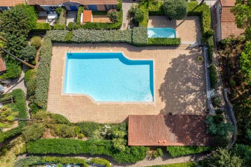 Mazet with AC and swimming pool - Welkeys