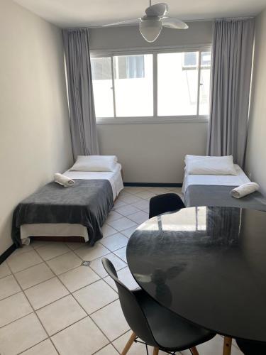 One-Bedroom Apartment image 6