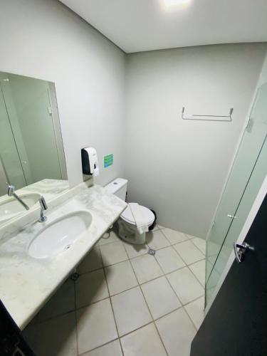 Studio Apartment image 5