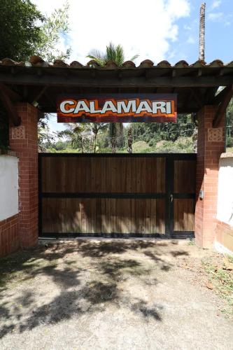 Hermosa Casa de Campo en medio de la naturaleza con Rio privado en Colombia