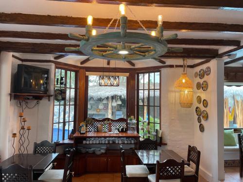 Restorāns, Hosteria Punta Blanca in Punta Blanca