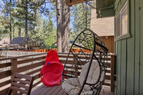 Rainbow House in Big Bear City, USA