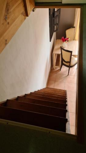 Maisonnette à 2 pas de la Seine (Maisonnette a 2 pas de la Seine) in Мезон-Лафітт