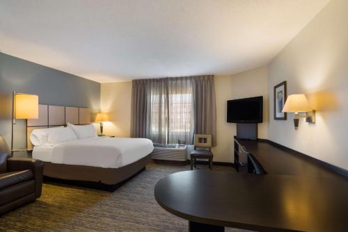 Sonesta Simply Suites Des Moines in West Des Moines, USA