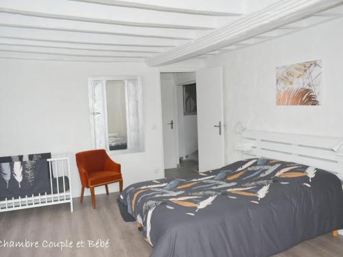 Gîte Chemiré-en-Charnie, 5 pièces, 14 personnes - FR-1-410-297