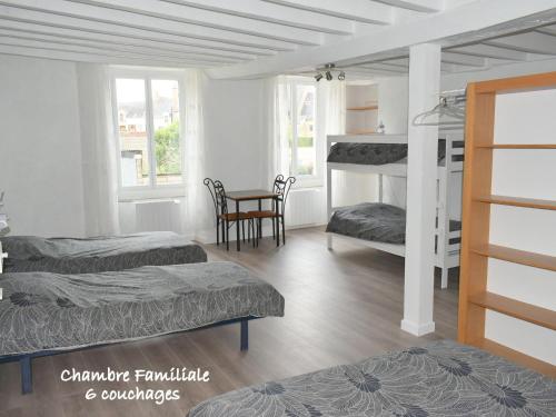 Gîte Chemiré-en-Charnie 5 pièces 14 personnes - FR-1-410-297 - image 3