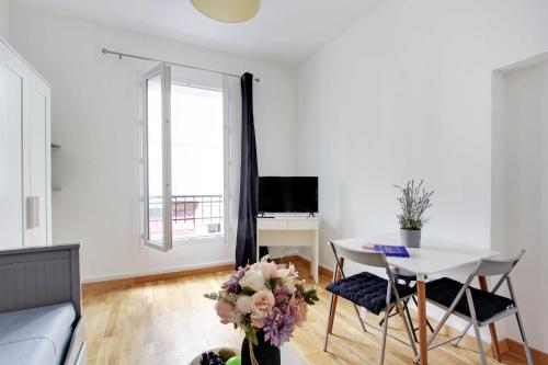 Charming and Cosy studio Levallois