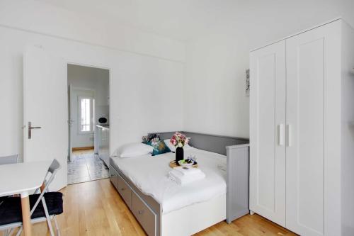 Charming and Cosy studio Levallois in Levallois-Perret