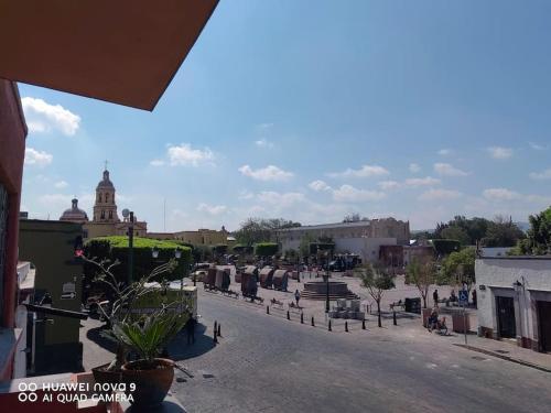 Plaza Fundadores, iglesia de La Santa Cruz, casa completa in Querétaro, Mexico