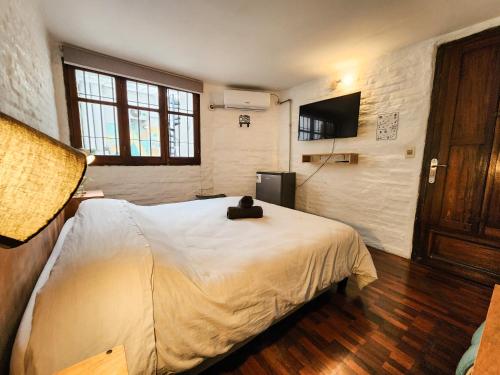 2 twin beds