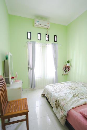2 Bedroom Cozy House in Lombok