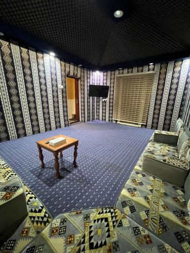 Shared lounge/TV area, فندق ضيافة دلة near Gabel Street Souq