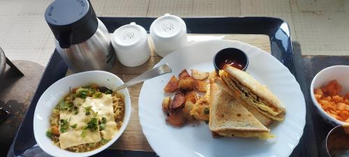 디 애스터 엔클레이브 - 식음료(F&B)
