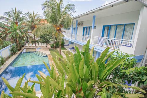 Kura Kura Divers Lodge in Amed