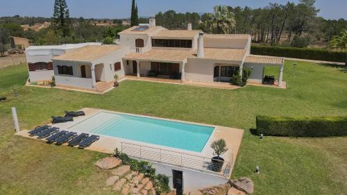 Villa Petalas de Amor V063