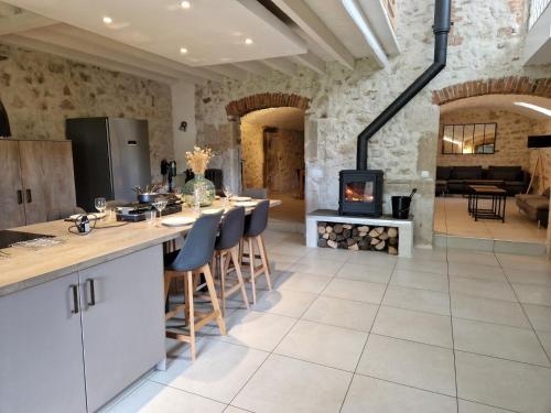 Le gîte de la cascade gîte à louer Champagneux