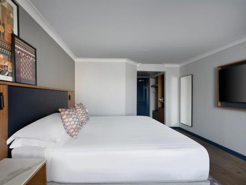 Edinburgh Marriott Hotel Holyrood, Эдинбург (фото 6)