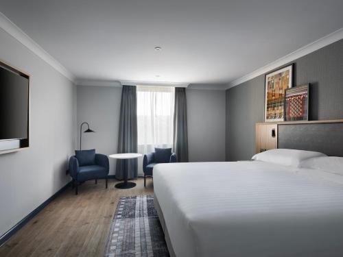 Edinburgh Marriott Hotel Holyrood, Эдинбург (фото 8)