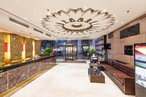 Milo Hotel - Near Shanghai Hongqiao National Exhibition Center