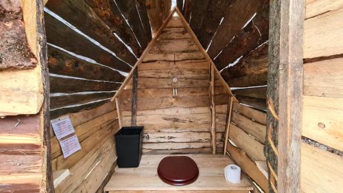 Fürdőszoba, Fisherman's Cabin (Friendship Land) in Valea Mare Pravat