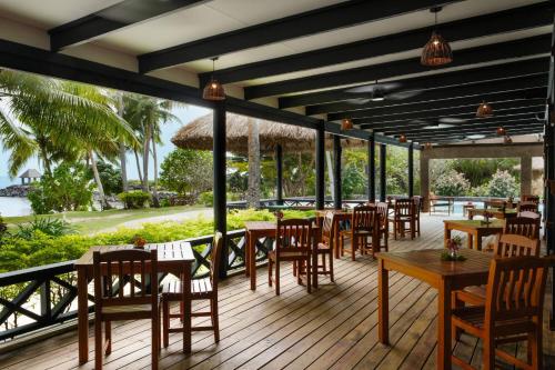 Restaurant, Waya Island Resort in Yasawa Islands