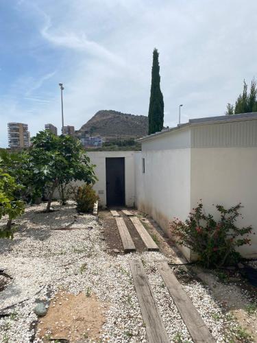 Apartamento en playa de la Albufereta - image 2