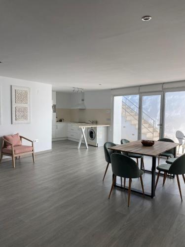 Two-Bedroom Apartment image 7