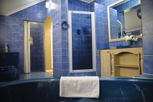  Double Room image 7