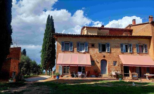 Casa Ezio Marchi - Tre spaziose suite - Accommodation - Bettolle