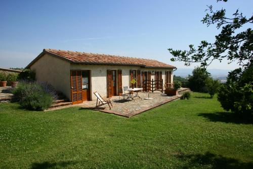  Apartment Mammolo - Agriturismo Salustri in Colle Massari