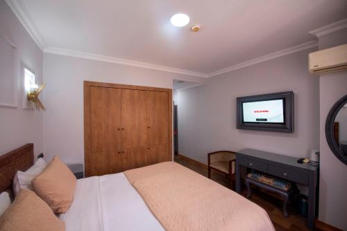 Single Room image 7