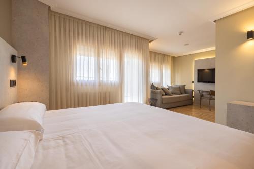 . Hotel Santamaria