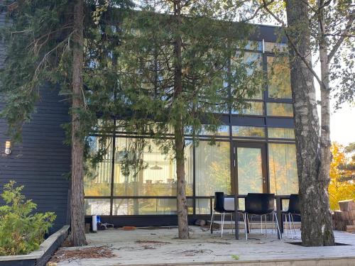 Exclusive 2 level Etage next to Arlanda-City Metro