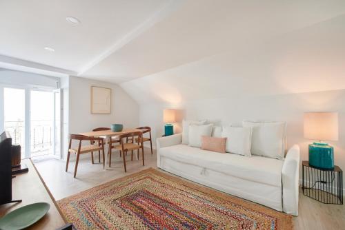Renovated House Near Beaches, By TimeCooler gîte à louer Setúbal