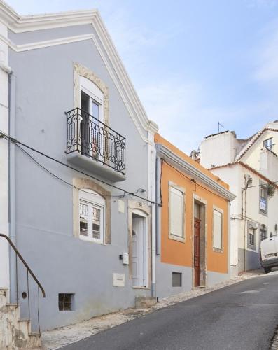 Renovated House Near Beaches, By TimeCooler