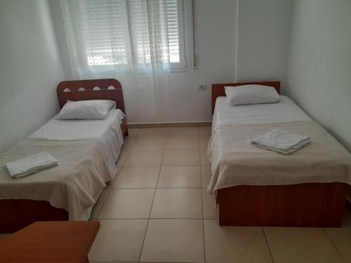 Two-Bedroom Apartment image 5