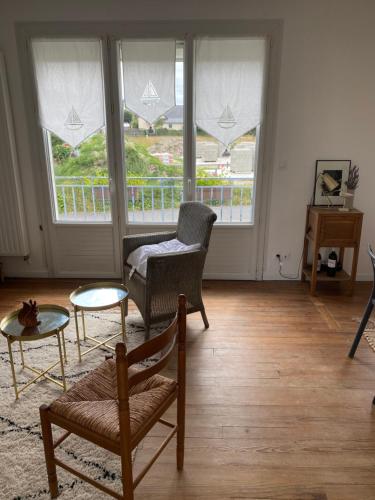 Kilátás, La maison bleue vacance et jardin, la mer à 550 m (La maison bleue vacance et jardin, la mer a 550 m) in Blainville-Sur-Mer