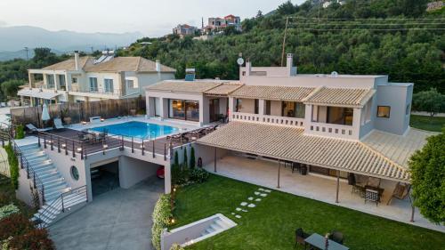 Senso Panorama Villa and Suite