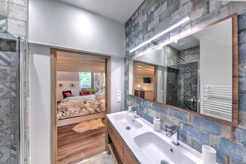 浴室, gîte le Magnolia (gite le Magnolia) in 托朗格利耶爾