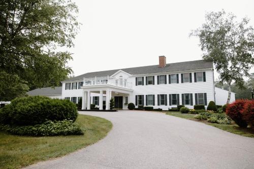 The Litchfield Inn in Litchfield, USA