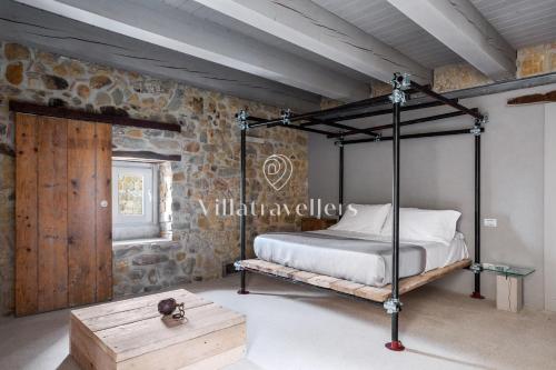 Straordinaria villa con piscina dallo stile unico