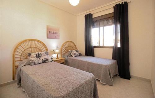 2 Bedroom Beautiful Apartment In Rojales