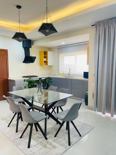 Modern 2 bedroom apartment in Sakumono-Tema Beach Rd, Accra-Ghana