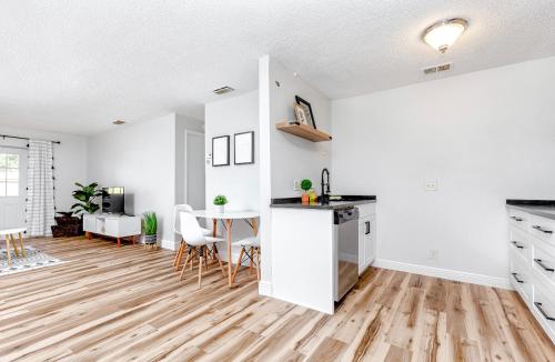 1034 3rd Ave SW Unit A