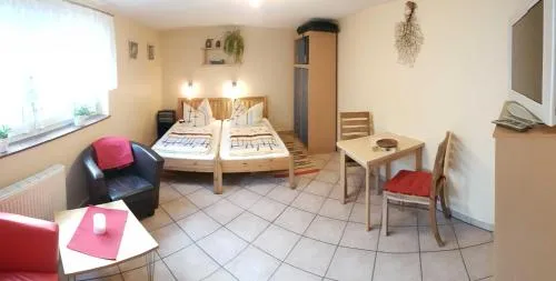 Ruhige Ferienwohnung in Niepars in Niepars, Deutschland