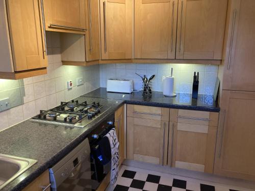 Quiet 3 bed semi with off street parking