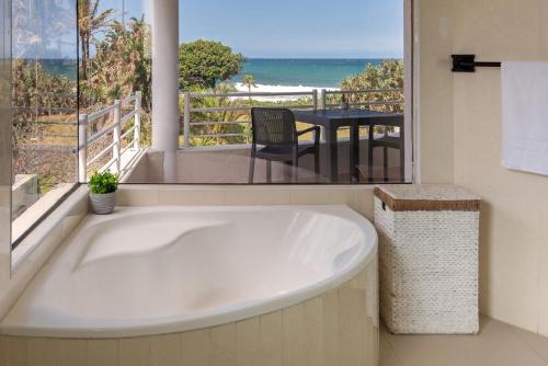 The Beach Palace Ramsgate - image 4