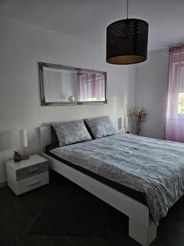 Apartman West Side - Apartment - Zaprešić